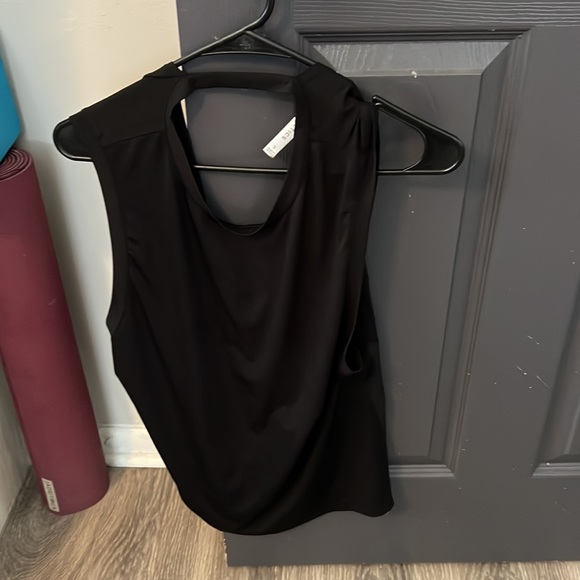 FABLETICS TOP BUNDLE - 3 tops - Picture 4 of 8